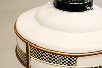 市松模様のセル装飾がレトロモダンに飾る電笠 DC7954