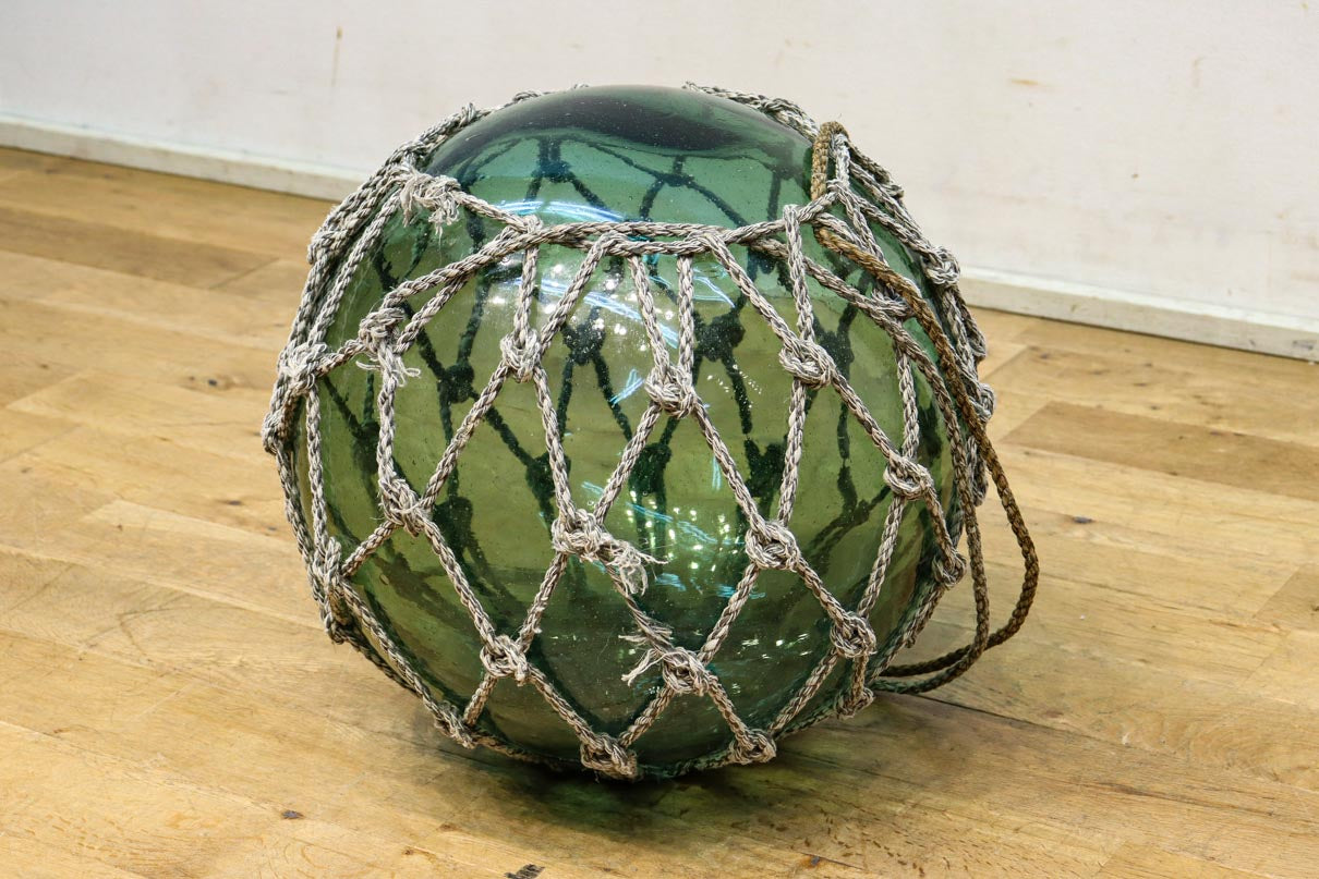 大サイズ!! 縄で包まれた淡いグリーン色の浮き玉 DC7966 – 古福