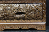 美しい花々が描かれる日光彫の小引き出し DC7967