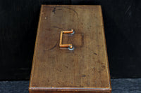 珍品!!上品な杉の柾目使いの小引き出し(針箱) DC7969