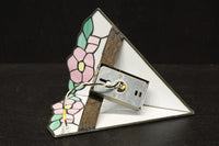 ピンクの花模様が可愛らしいステンドグラスの電灯カバー DC7990