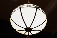 昭和レトロ!!菊菱装飾金具が目を引く雪洞型の電笠 DC8001a