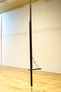 細長な板材でシンプルに纏めた自在鉤 DC8008