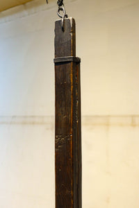 細長な板材でシンプルに纏めた自在鉤 DC8008