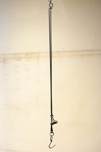 動作の仕組みが分かりやすい自在鉤 DC8010