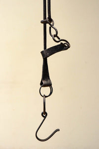 動作の仕組みが分かりやすい自在鉤 DC8010