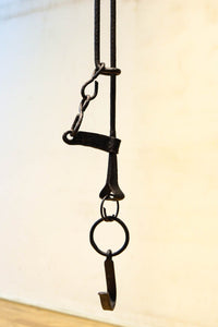 動作の仕組みが分かりやすい自在鉤 DC8010