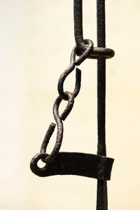 動作の仕組みが分かりやすい自在鉤 DC8010