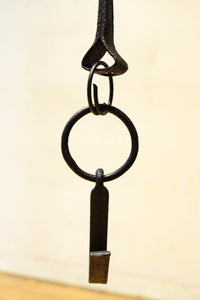 動作の仕組みが分かりやすい自在鉤 DC8010