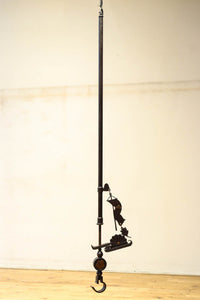 菊水紋様と桜の装飾金具で和の風情ある自在鉤 DC8012