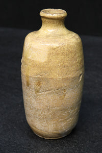 素朴な味わいの徳利 DC8034ab 在庫(a:1 b:0)個