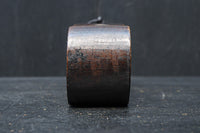 漢数字の「一」を思わせる自在鉤の横木 DC8042