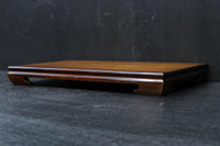 明るい色合いに優雅な杢目が浮かぶ置台 DC8058