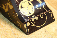 極上!! 黒漆に蒔絵が絢爛優美な組み立て式衣桁 DC8077