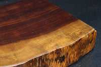 切株の雰囲気を残す厚みのある敷板 DC8079