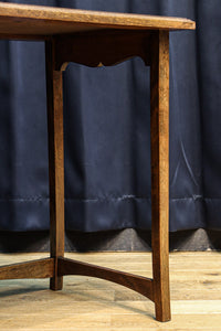 Antique Side table DC8088