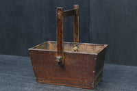 古色の風合い溢れる持ち手付き(折畳み式)炭入れ DC8094