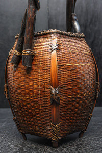 自然の風合いが趣きを感じさせてくれる花カゴ DC8095