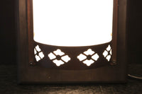 菊菱装飾金具で和の風情ある玄関灯(台座付き) DC8102