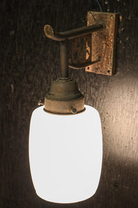 梅の透かし模様で和の趣きあるブラケット DC8107