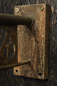 梅の透かし模様で和の趣きあるブラケット DC8107