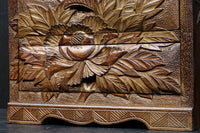 迫力ある花模様が素晴らしい日光彫の小引き出し DC8113