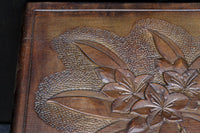 迫力ある花模様が素晴らしい日光彫の小引き出し DC8113