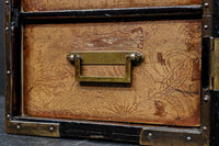 黒漆に桜紋の装飾金具が際立つ極上手許箪笥 DC8116