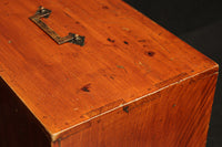 優美な杢目で華やかな針箱 DC8118