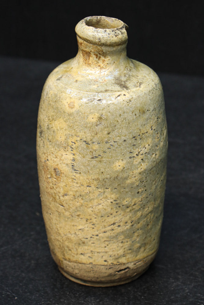 手作り感溢れる徳利 DC8125b – 古福庵 [ KOFUKUAN ] オンライン