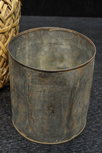 Antique tools DC8127