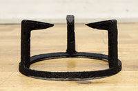 3本爪で貫録の佇まいをした五徳 DC8131