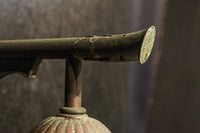 乳白色でシンプルさが際立つ球型ブラケット DC8156