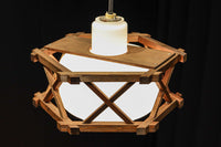 六角形の木枠が和モダンに飾る電笠 DC8159