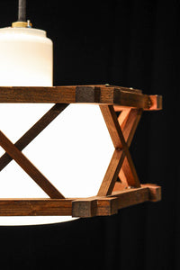 六角形の木枠が和モダンに飾る電笠 DC8159