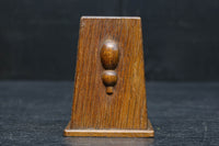 深い味わいの木製のペン立て DC8185