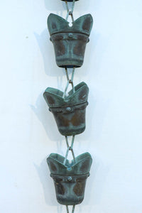 時代の風合いを纏った蕾のような鎖樋 DC8186