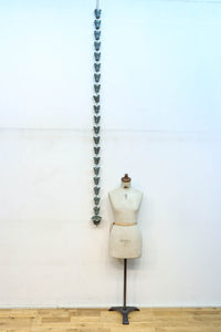 時代の風合いを纏った蕾のような鎖樋 DC8186