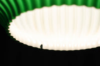 グリーンの縦縞プレス模様で落ち着いた眺めのプレスガラス電笠 DC8189