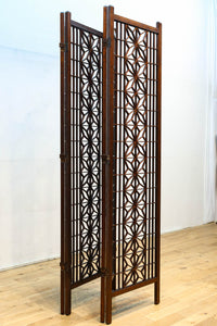 麻の葉組子の帯装飾が華やかな四つ折り衝立 DC8195