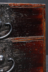 時代を重ねた風合いが趣き深い小引き出し DC8200