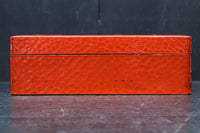 松の大木を力強く彫り描いた美しい朱漆の木箱 DC8205