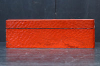 松の大木を力強く彫り描いた美しい朱漆の木箱 DC8205