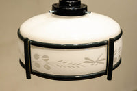 稲とトンボの透かし模様がほのかに浮かぶ電笠 DC8216