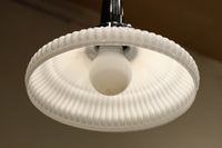 レースの様なプレス模様が可愛らしい電笠 DC8217