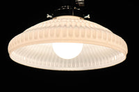 レースの様なプレス模様が可愛らしい電笠 DC8217