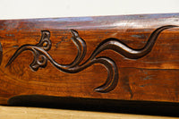 シンメトリーの彫刻柄が大正浪漫漂う艶色の綺麗な梁 DC8222