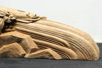 龍へと昇華する鯉の滝昇りを描いた立体彫刻が素晴らしい梁飾り DC8223ab 在庫(a:1 b:1)枚