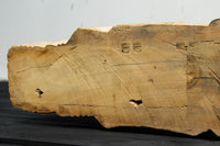 龍へと昇華する鯉の滝昇りを描いた立体彫刻が素晴らしい梁飾り DC8223ab 在庫(a:1 b:1)枚