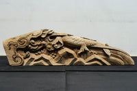 龍へと昇華する鯉の滝昇りを描いた立体彫刻が素晴らしい梁飾り DC8223ab 在庫(a:1 b:1)枚